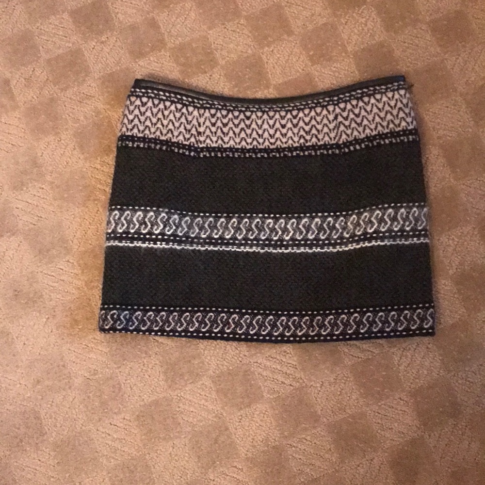 Intermix skirt